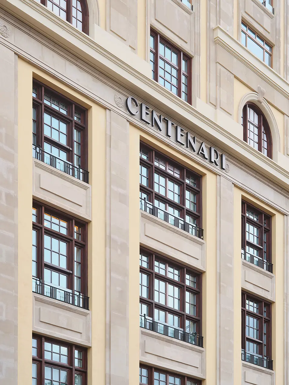 ERRE-Grand-Hotel-Centenari-Valencia