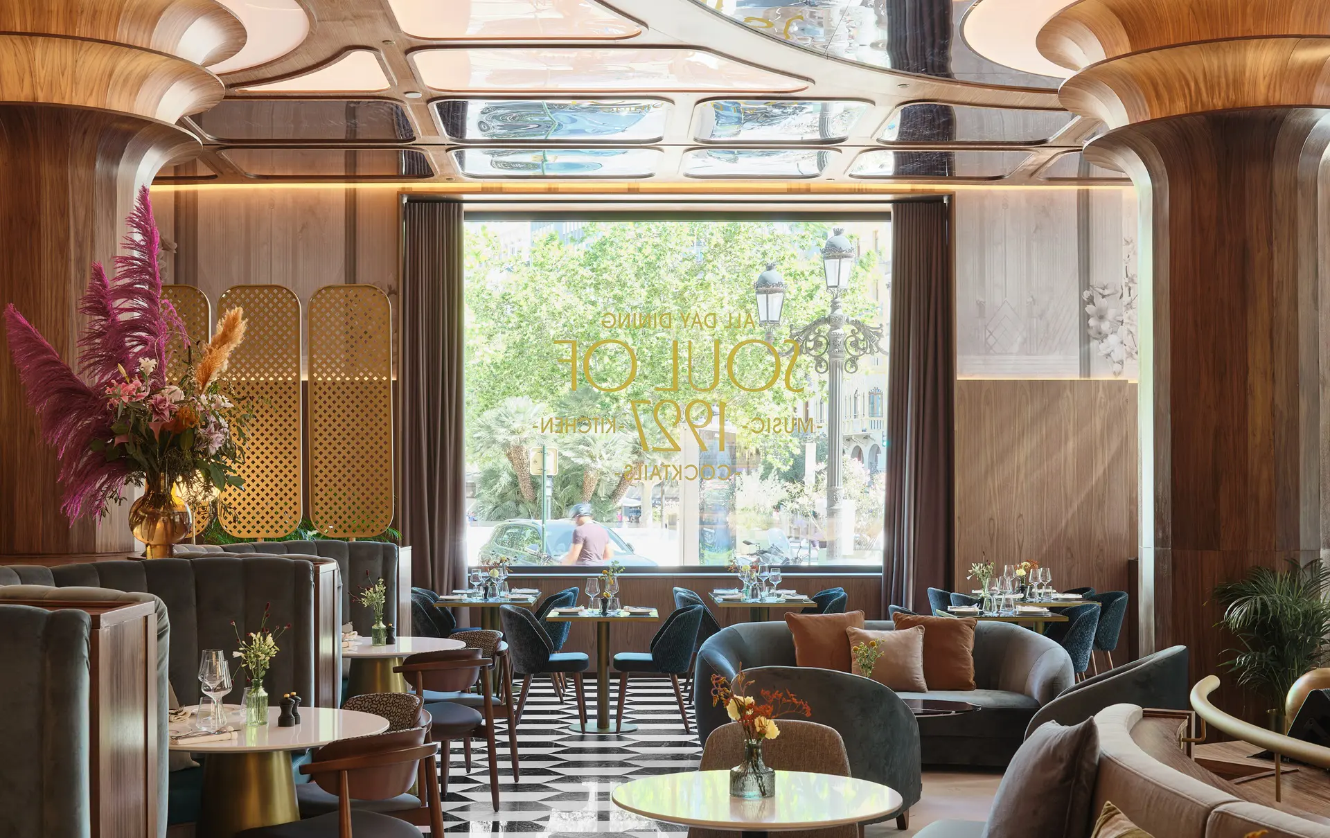 ERRE-Grand-Hotel-Centenari-Valencia