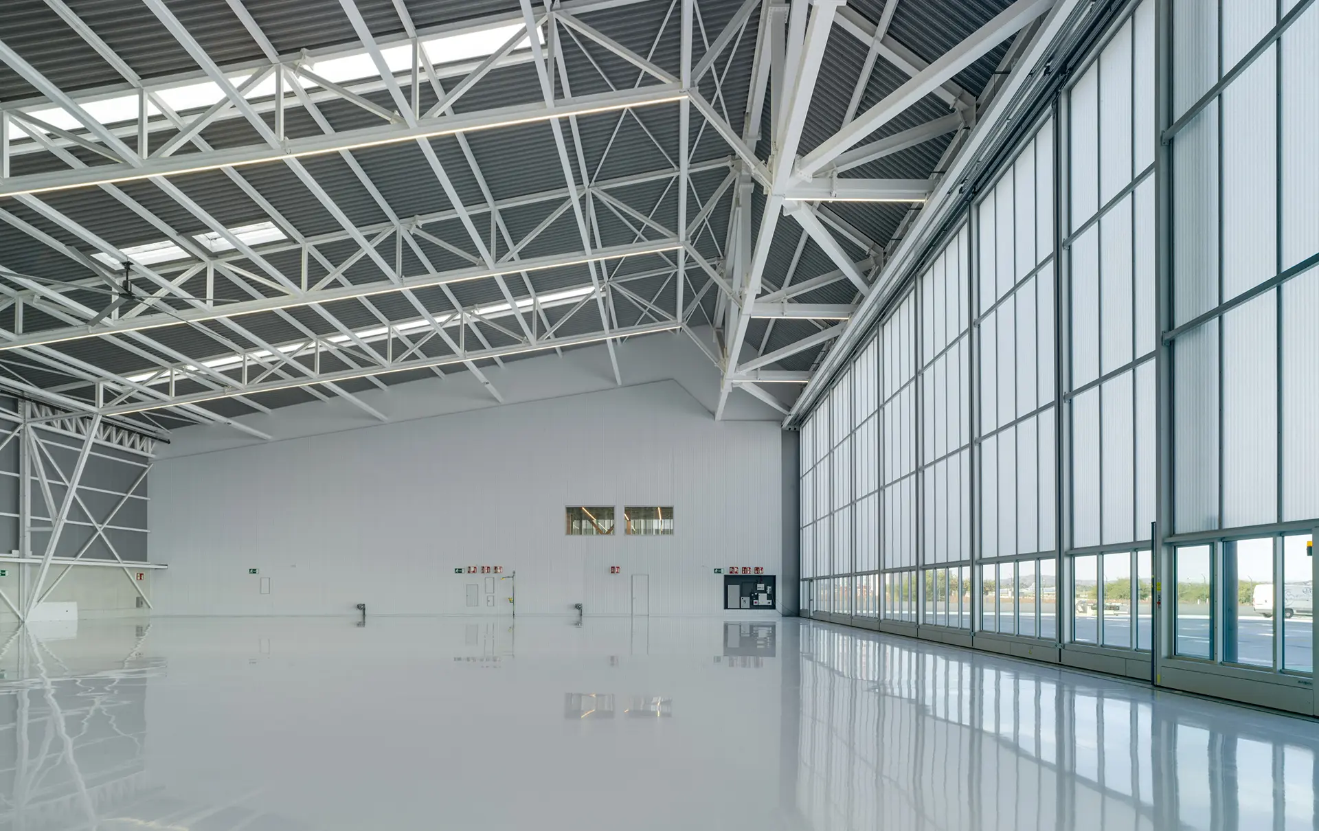 ERRE-Hangar-Privado