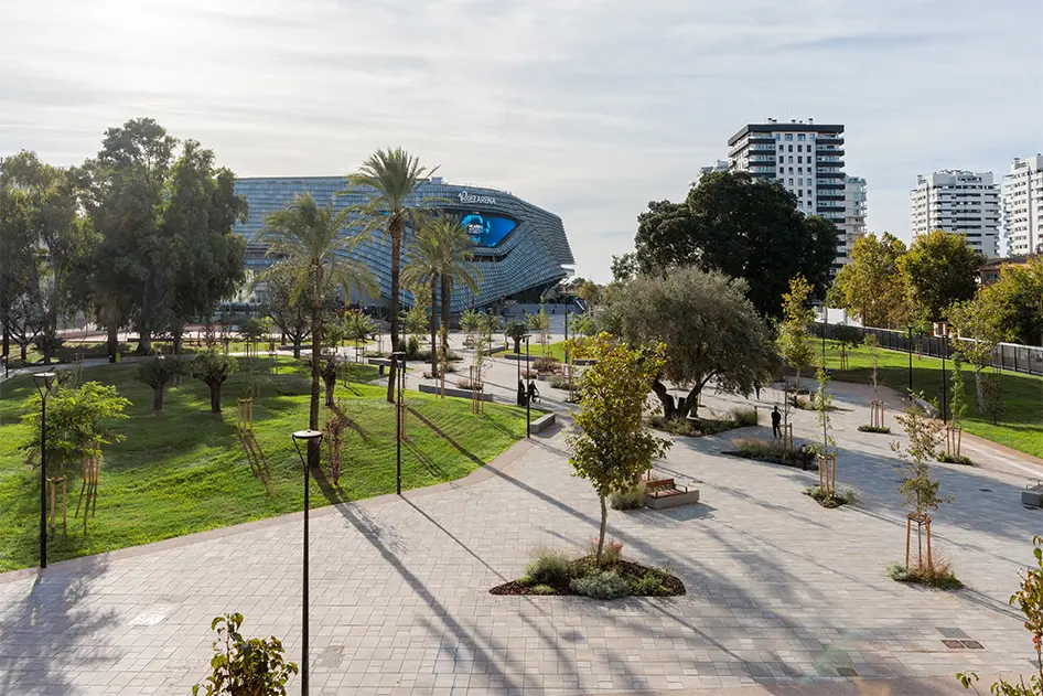 ERRE-EL ROIG ARENA Y SU ENTORNO-11