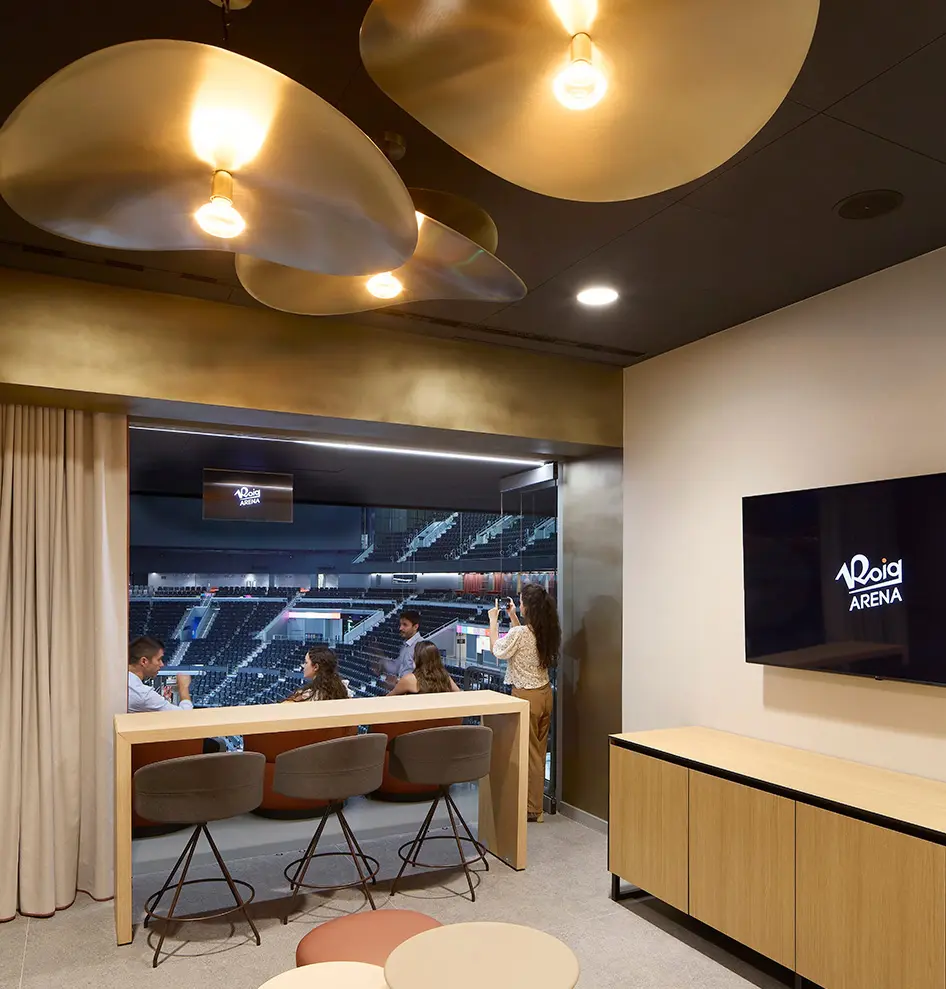 ERRE-HOSPITALITY ARENA-TEXTO-03