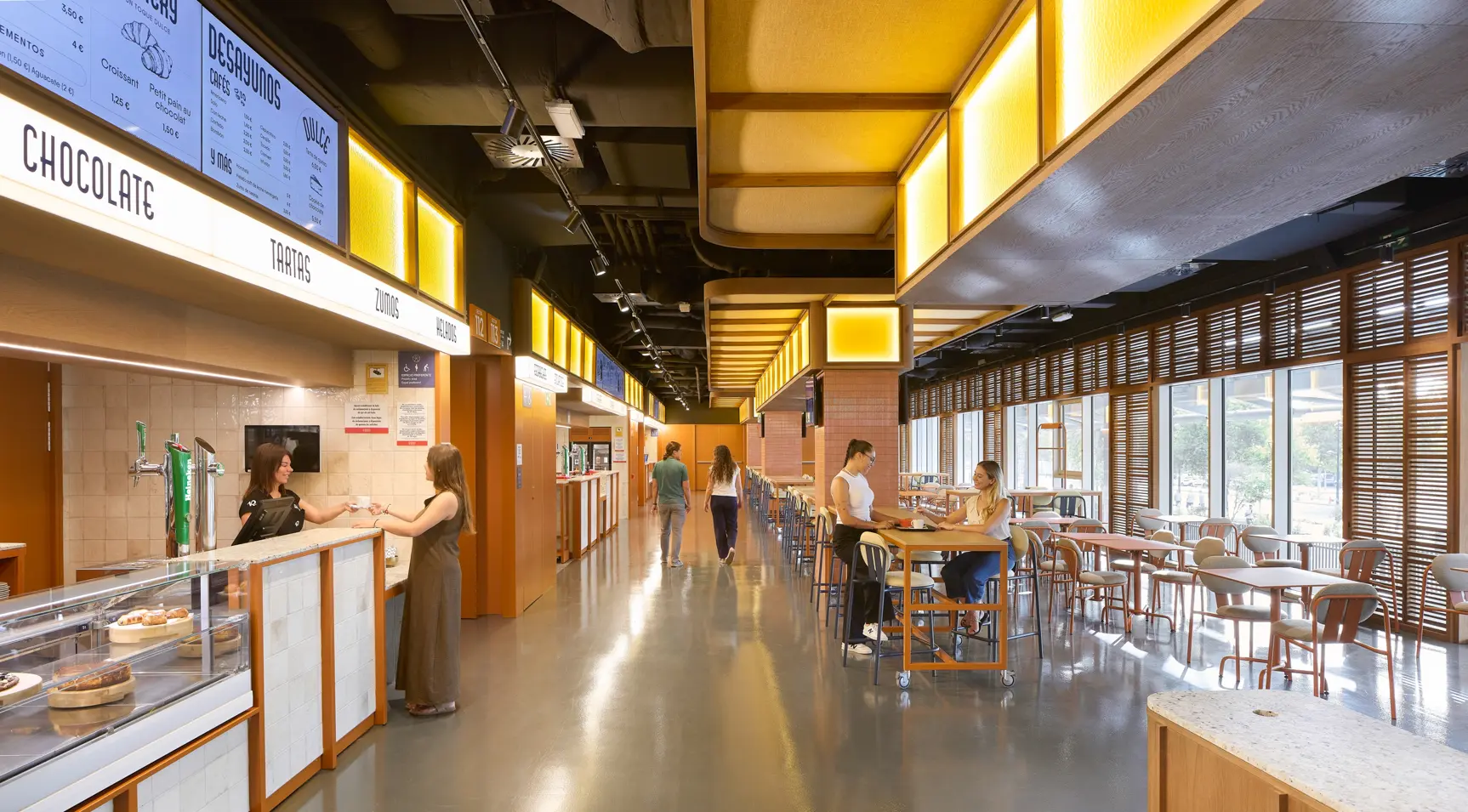 ERRE-ROIG ARENA-SLIDES-01