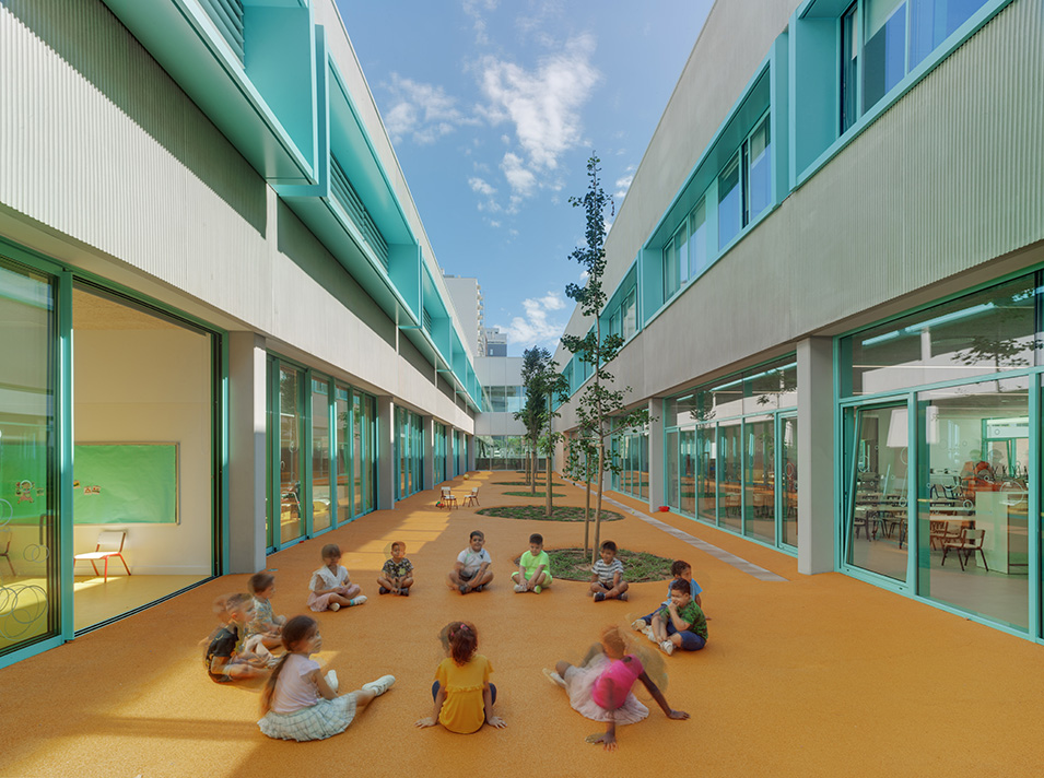 ERRE-EL ROIG ARENA Y SU ENTORNO-DOS IMAGENES-02