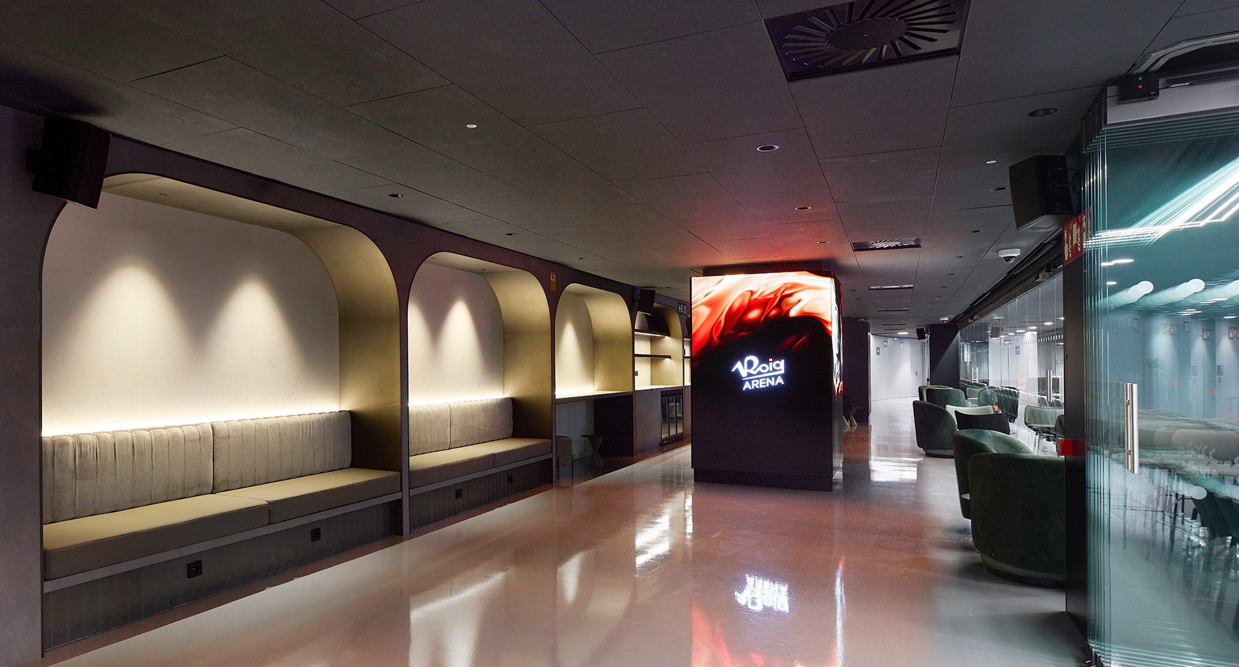 ERRE-ROIG ARENA-SLIDES-01